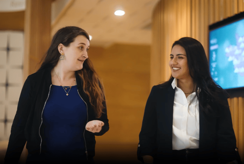 Photo de Magalie Périou et Ana Perez